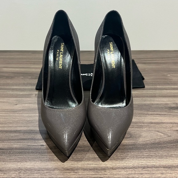 Saint Laurent Janis Platform Pumps - Picture 2 of 5